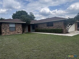 4505 River Oaks Dr in Killeen, TX - Building Photo