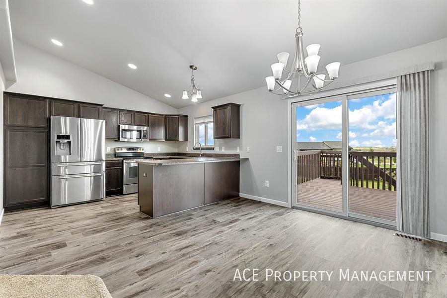 132 Corbin James Ct in Box Elder, SD - Building Photo