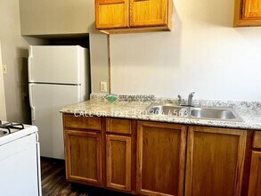 916-918 Peckham St in Akron, OH - Building Photo - Building Photo