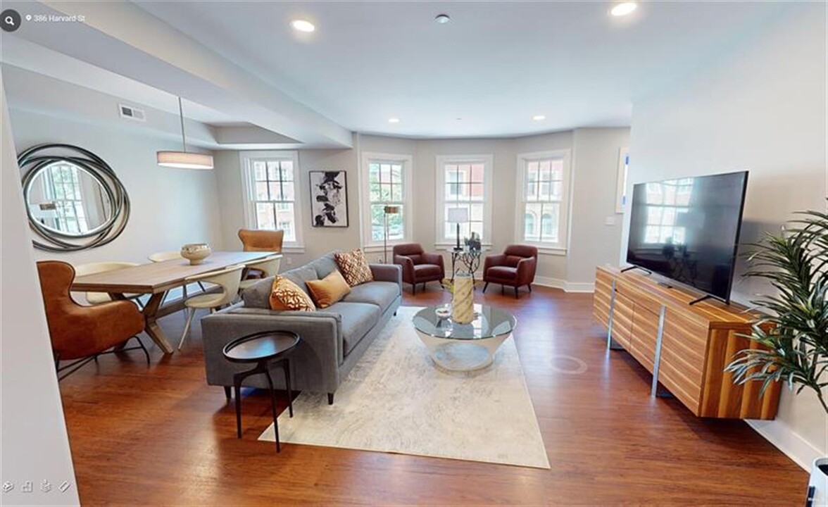 380 Harvard St in Cambridge, MA - Building Photo