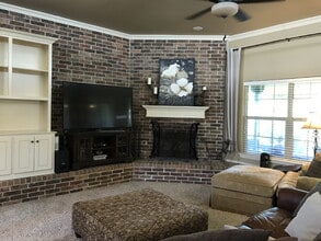 6112 102nd St in Lubbock, TX - Building Photo - Building Photo