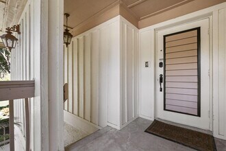 111 Brackenwood Rd in Palm Beach Gardens, FL - Building Photo - Building Photo