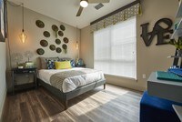 Building Photo - Encore Evans Station Apartamentos in Denver, Colorado