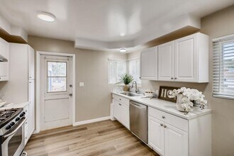 4830 Harbinson Ave in La Mesa, CA - Building Photo - Building Photo