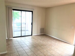 8449 Westmore Rd in San Diego, CA - Building Photo - Building Photo