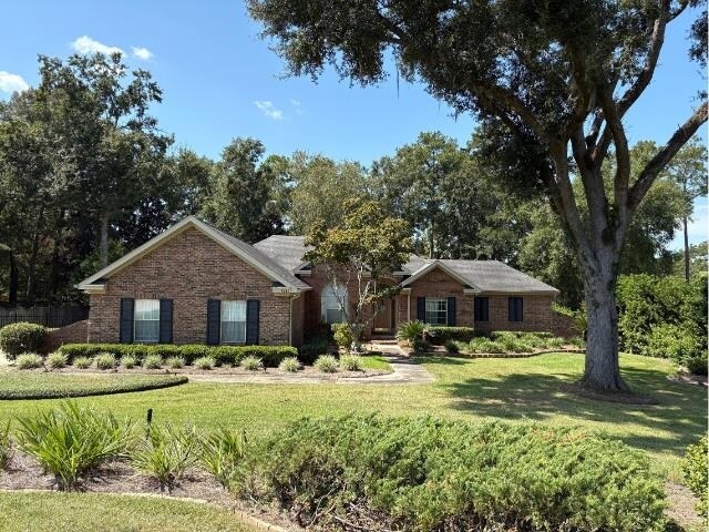 8368 Inverness Dr in Tallahassee, FL - Building Photo