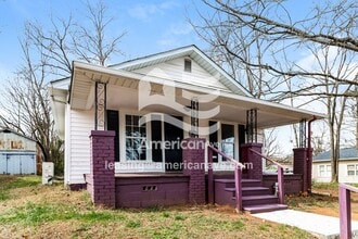 1312 Caldwell St in Statesville, NC - Building Photo - Building Photo