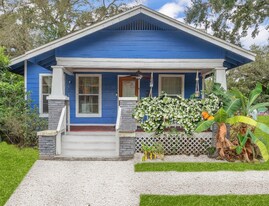 3501 Bishop Eddie Newkirk Wy in Tampa, FL - Building Photo