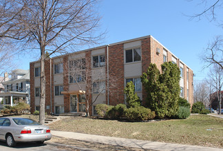 2649 Humboldt Ave S in Minneapolis, MN - Building Photo - Building Photo