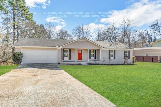 4288 Castlegate Dr in Snellville, GA - Foto de edificio - Building Photo