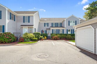4 Bay Point Harbour in Point Pleasant, NJ - Building Photo - Building Photo