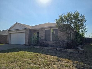 1400 Kilkenny Dr in Arlington, TX - Building Photo - Building Photo