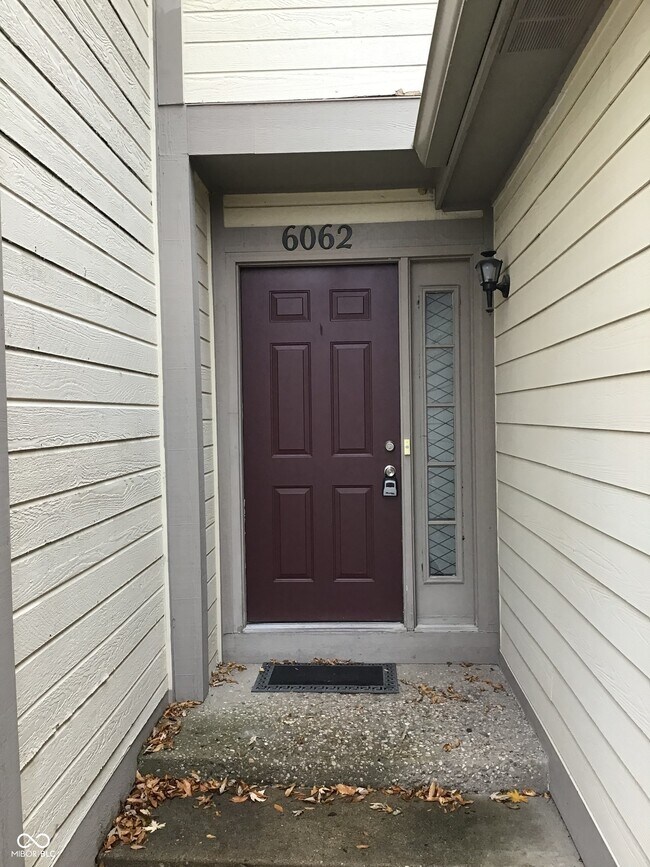 6062 S Bay Dr in Indianapolis, IN - Building Photo - Building Photo