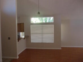 3305 E Wildwood Dr in Phoenix, AZ - Building Photo - Building Photo