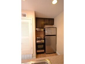 4306 Avenue A in Austin, TX - Foto de edificio - Building Photo
