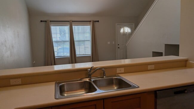 3376 Sawtooth Dr in Tallahassee, FL - Building Photo - Building Photo