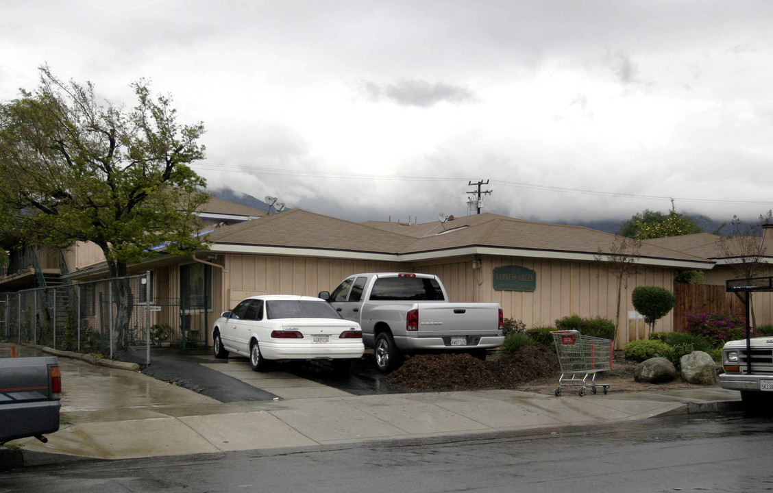 Cypress Creek Apartments in Monrovia, CA - Building Photo