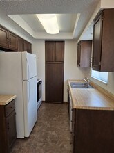 1304 Galeta Ave, Unit B in Norfolk, NE - Building Photo - Building Photo