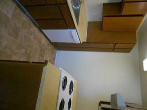 Silver Ridge Apartments in Ely, NV - Foto de edificio - Building Photo