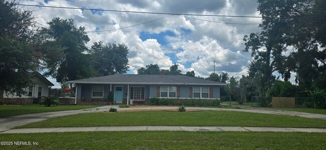 property at 4556 Cambridge Rd
