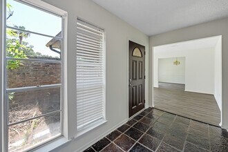 2326 Turtle Creek Dr in Missouri City, TX - Building Photo - Building Photo