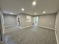 Poplar Hall Apartments in Norfolk, VA - Building Photo - Building Photo