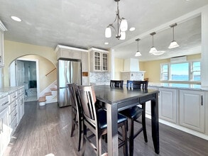 36 Annavoy St, Unit 2 in Boston, MA - Building Photo - Building Photo