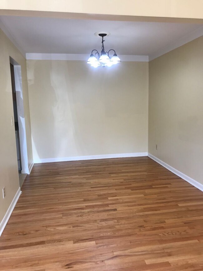 1221 Island Dr in Ann Arbor, MI - Building Photo - Building Photo