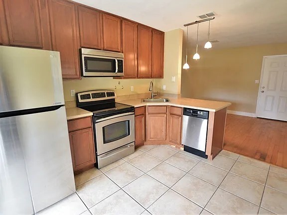 property at 2282 Raeford Rd