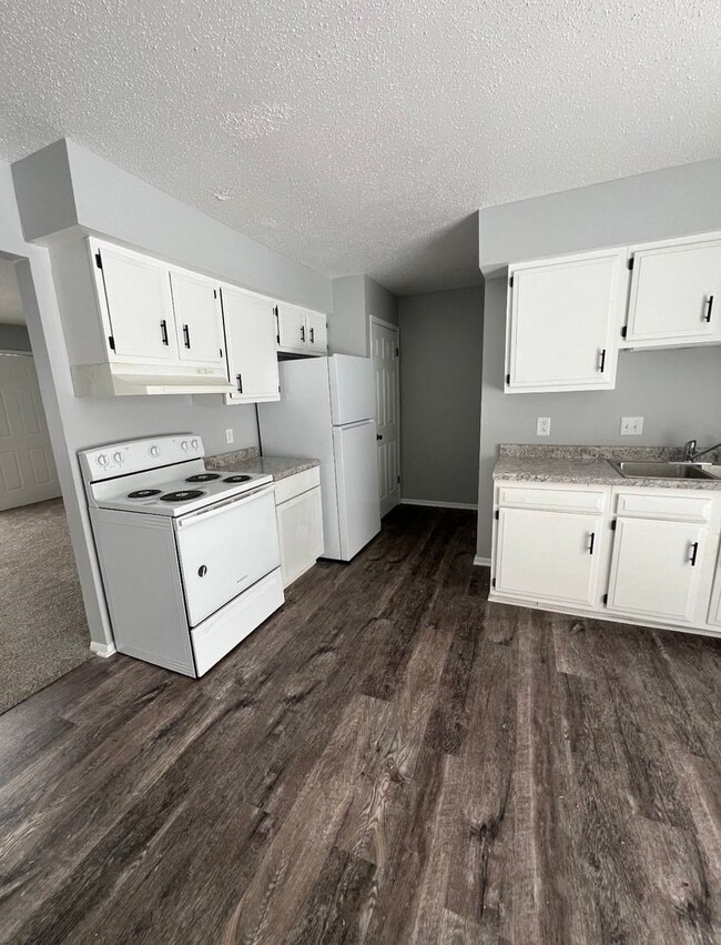 property at 5437-5439 N Linwood Ave