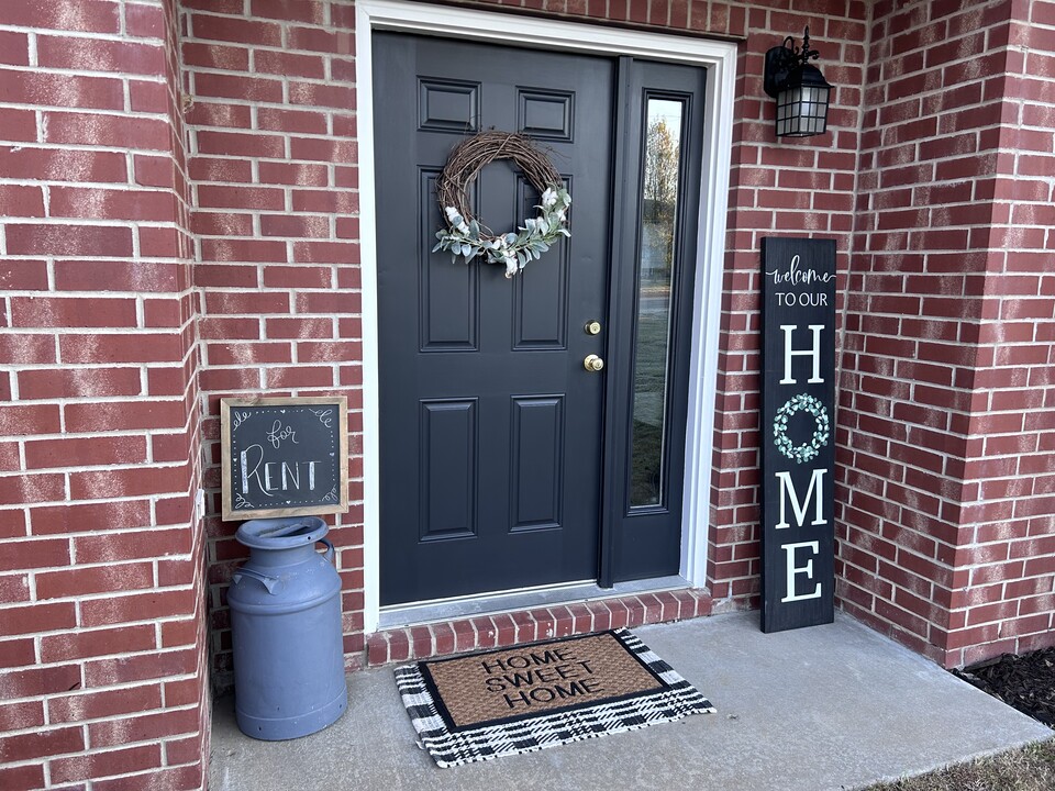 1531 Lucas Dr in Webb City, MO - Building Photo