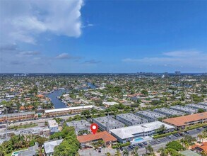 2101 NE 68th St in Fort Lauderdale, FL - Building Photo - Building Photo