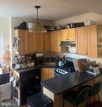 1943 Waverly St in Philadelphia, PA - Building Photo - Building Photo