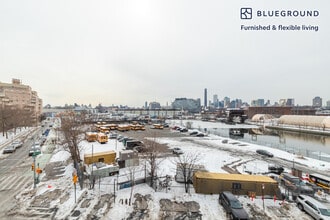 482 Kent Ave, Unit SI FL5-ID2137 in Brooklyn, NY - Building Photo - Building Photo