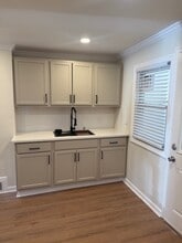 30 DuPont Pl, Unit 30 Dupont Place in Irvington, NJ - Foto de edificio - Building Photo