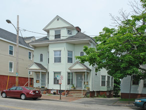 779 Congress St in Portland, ME - Foto de edificio - Building Photo