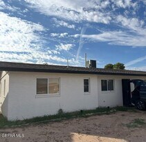 9333 Raleigh Dr in El Paso, TX - Building Photo