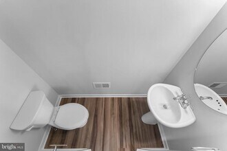 153 Old Lincoln Hwy in Malvern, PA - Building Photo - Building Photo