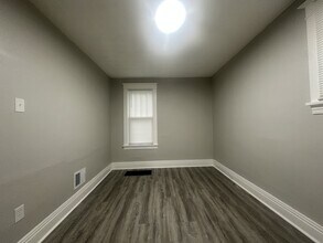 6015 Emma Ave in St. Louis, MO - Building Photo - Building Photo