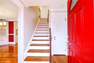 11 Elmcroft Ave in Providence, RI - Foto de edificio - Building Photo