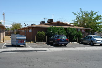 North View Terrace in North Las Vegas, NV - Building Photo - Building Photo