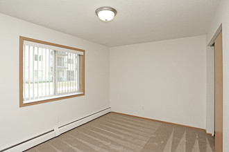 Woodland Park Apartments in Anoka, MN - Building Photo - Interior Photo