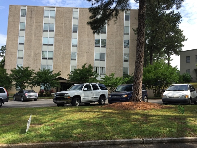 LaGarde Towers in Anniston, AL - Building Photo