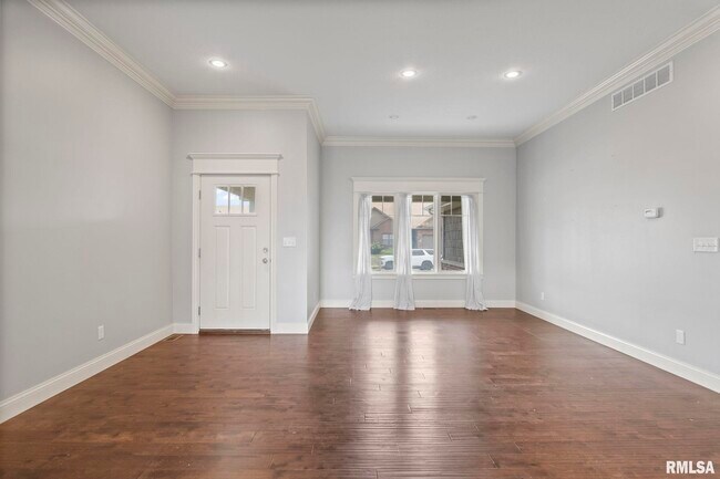 4631 Thompson Rd in Springfield, IL - Building Photo - Building Photo