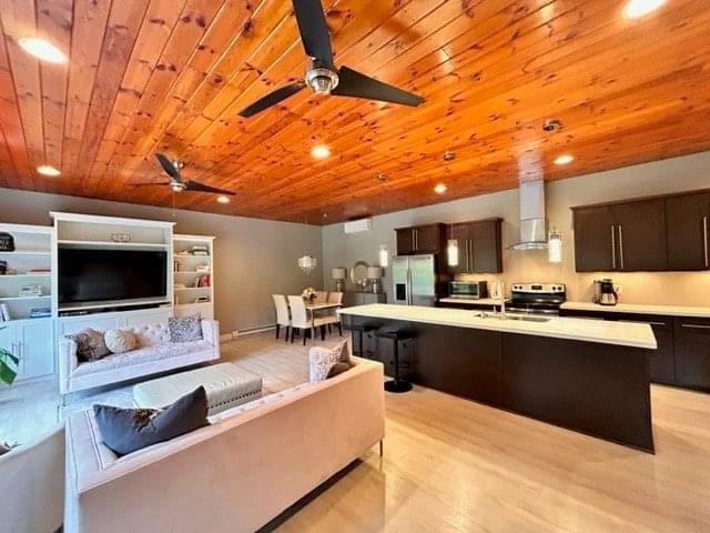 property at 329 N Sunset Dr
