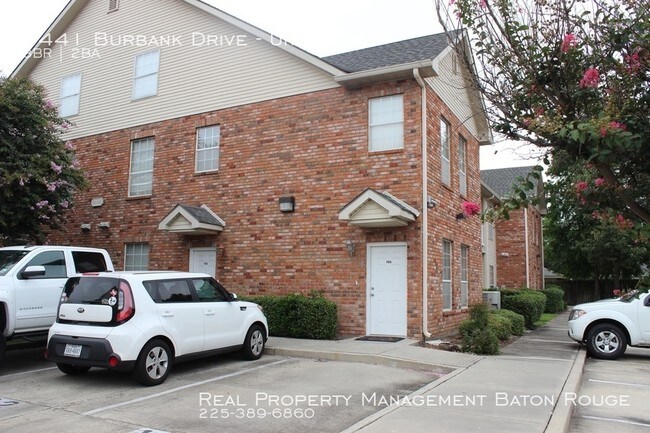 4441 Burbank Dr-Unit -Unit 104 in Baton Rouge, LA - Building Photo - Building Photo