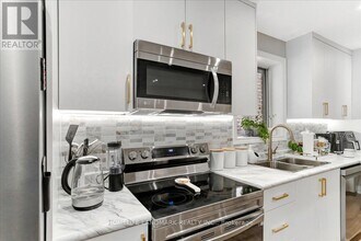 89 Chiswick Ave in Toronto, ON - Building Photo - Building Photo