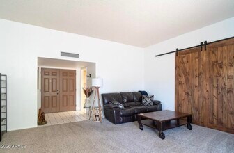 17453 N 106th Ave in Sun City, AZ - Building Photo - Building Photo