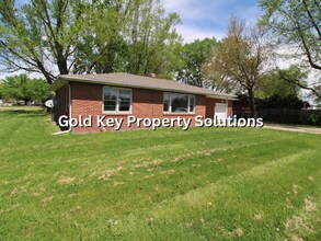 632 W 300 N in Anderson, IN - Building Photo - Building Photo