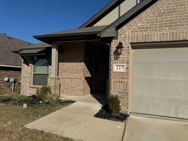 227 Tallgrass Dr in Lavon, TX - Building Photo - Building Photo